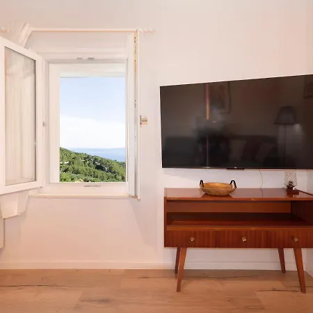Korina * Makarska