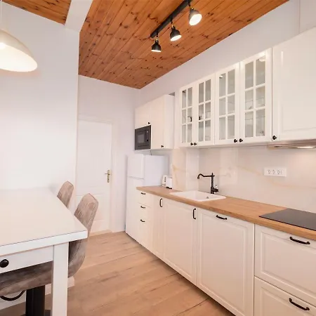 Korina Apartman